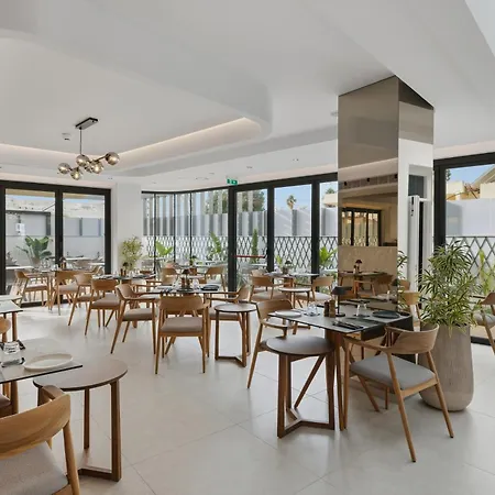 מלון Warner Boutique Hotel-adults Only
