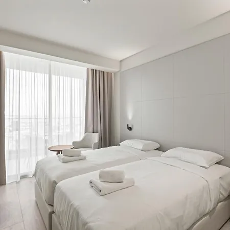 Warner Boutique Hotel-adults Only מלון