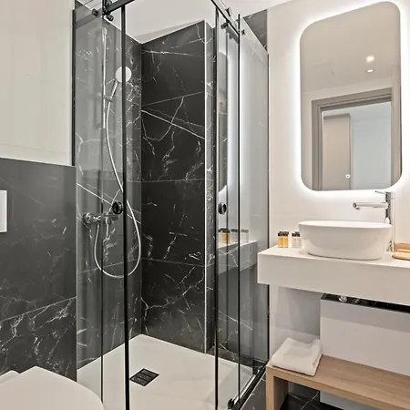 Warner Boutique Hotel-adults Only * לרנקה