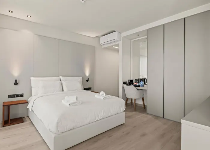 Warner Boutique Hotel-adults Only